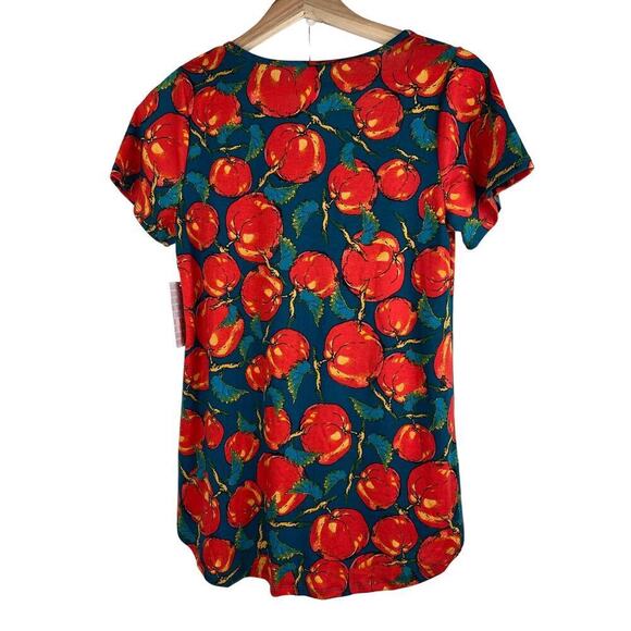 NWT LuLaRoe Women's XS Tomatoes on the Vine Classic Summer T-Shirt - Picture 2 of 6